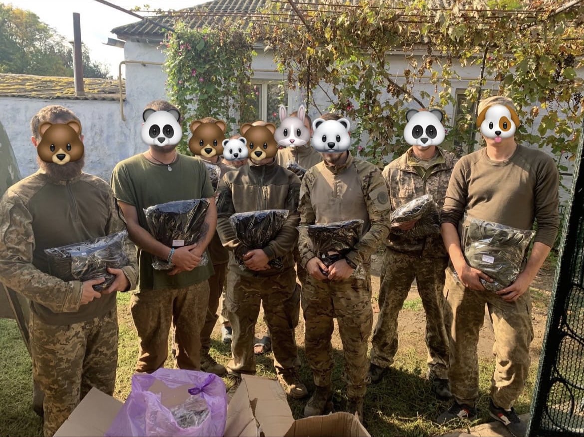 "Насуваються морози": волонтери збирають гроші на зимову форму для воїнів 57-ї ОМПБр